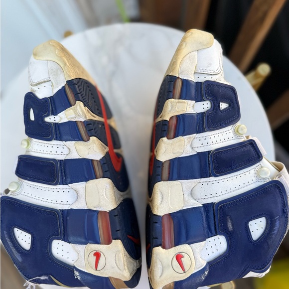 Nike White and Blue - Picture 7 of 11